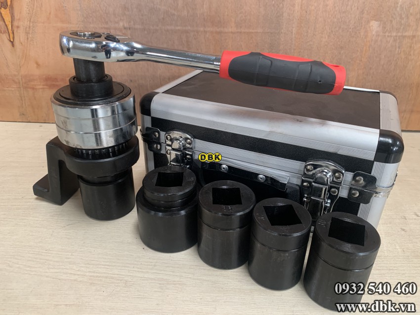 Co Le Nhan Luc 1500 N M Dbk Fy 15