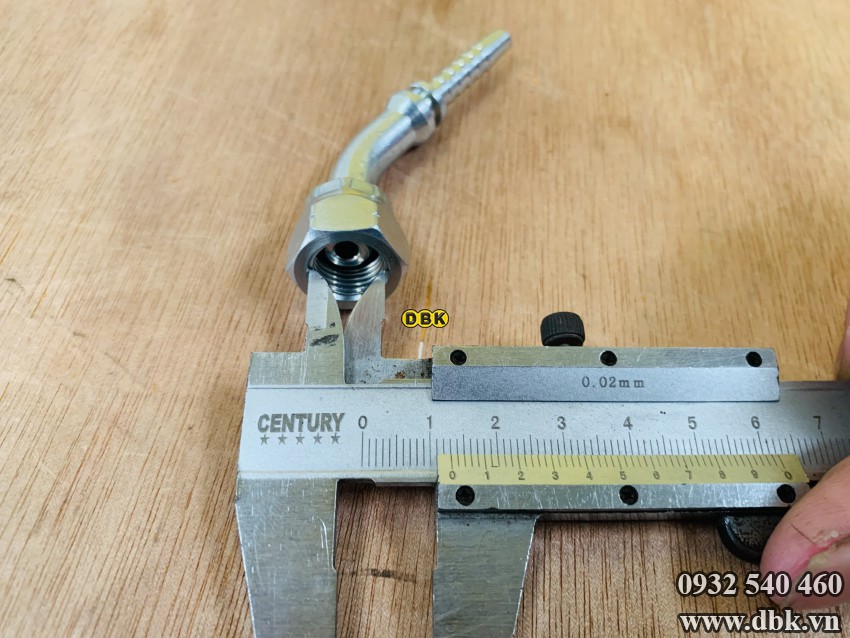 Dau Cut Cong 45 Do 1 4 Inch R2At S19 M13 Nhat Loi