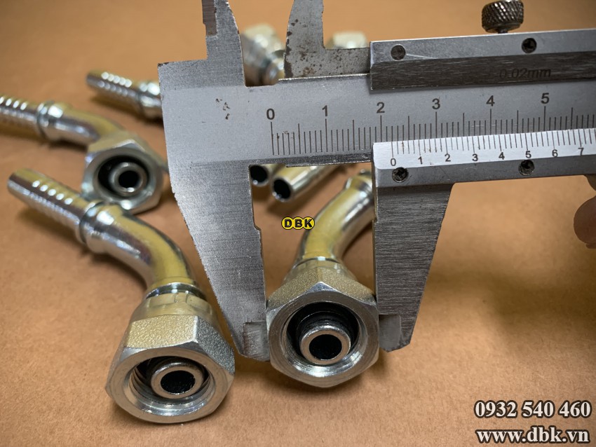 Dau Cut Cong 45 Do 3 8 Inch R2At S19 M16 Duc Loi