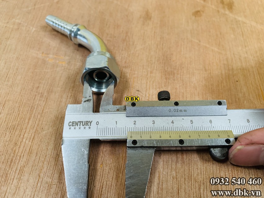 Dau Cut Cong 45 Do 3 8 Inch R2At S22 M18 Nhat Loi
