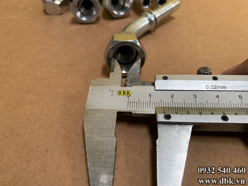 Dau Cut Cong 45 Do 3 8 Inch R2At S22 M18 Nhat Lom