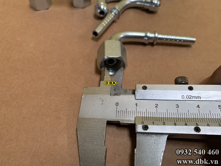 Dau Cut Cong 90 Do 1 4 Inch R2At S19 M14 Lien Xo Loi