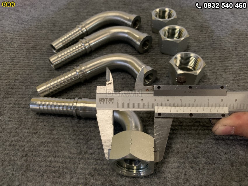 Dau Cut Cong 90 Do 5 8 Inch R12 S32 Htc