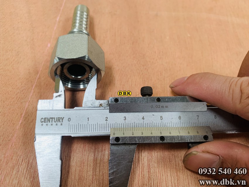 Dau Cut Thang 1 Giac 1 2 Inch R2At S30 M24 Duc Loi