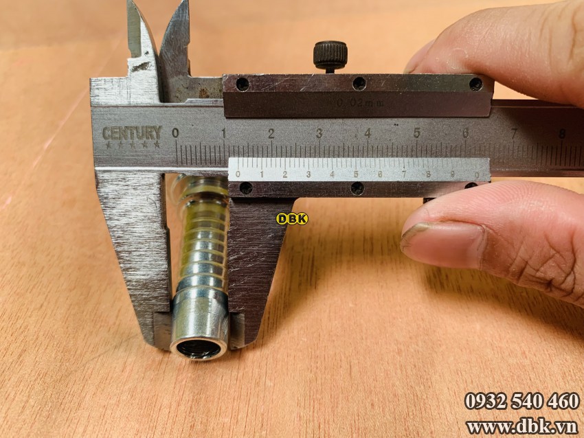 Dau Cut Thang 1 Giac 1 2 Inch R2At S30 M24 Duc Loi