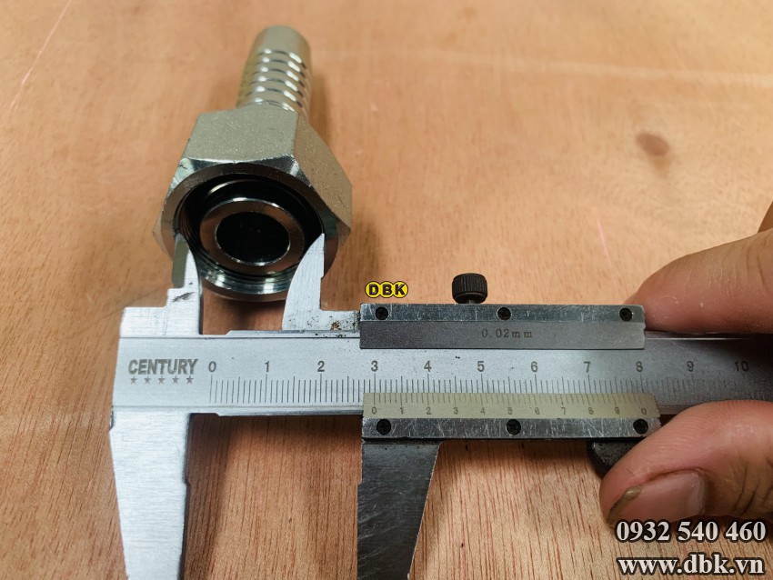 Dau Cut Thang 1 Giac 3 4 Inch R12 S36 M30X1 5 Duc Loi