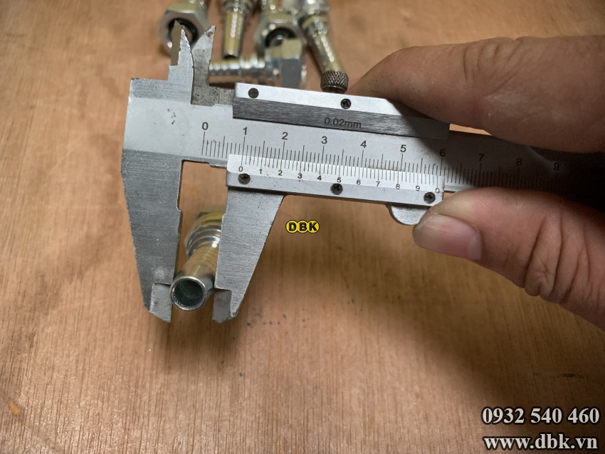 Dau Cut Thang 1 Giac 3 8 Inch R2At S19 M16 Duc Loi
