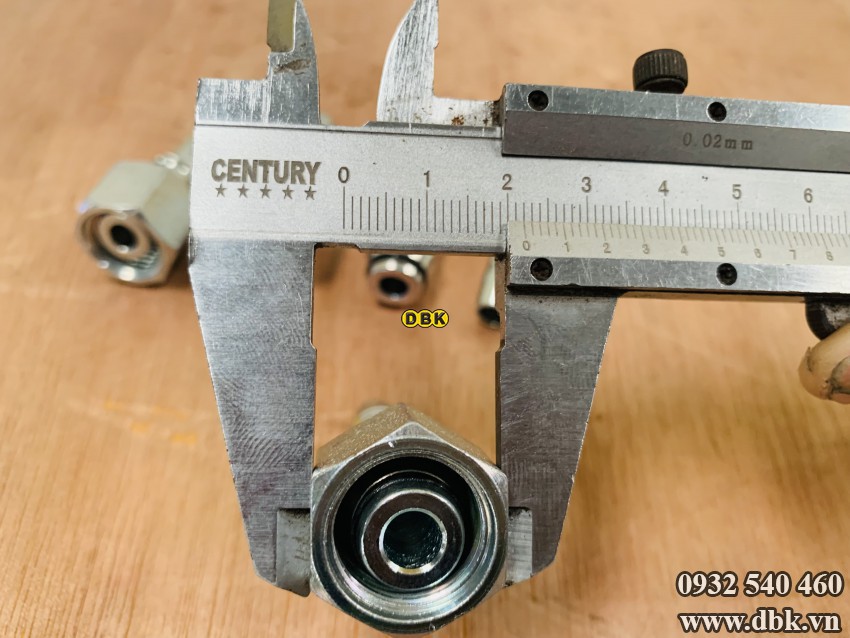 Dau Cut Thang 1 Giac 3 8 Inch R2At S22 M18 Duc Loi