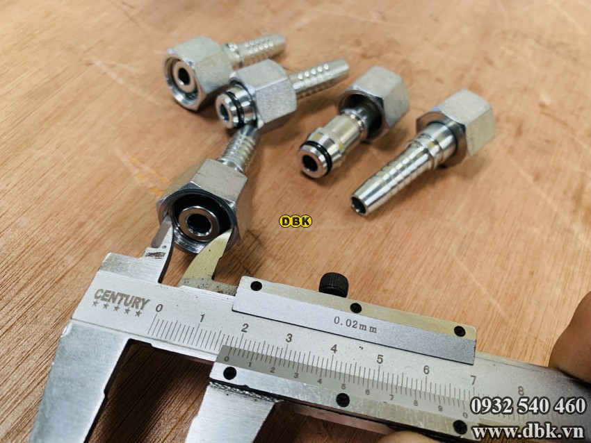 Dau Cut Thang 1 Giac 3 8 Inch R2At S22 M18 Duc Loi