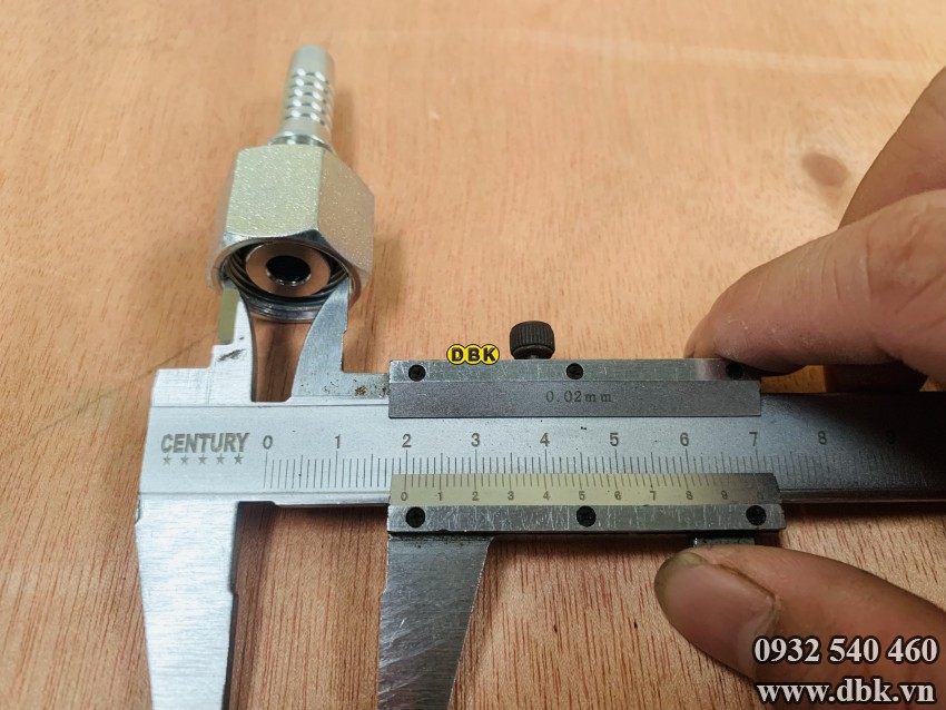 Dau Cut Thang 1 Giac 3 8 Inch R2At S24 M20 Duc Loi