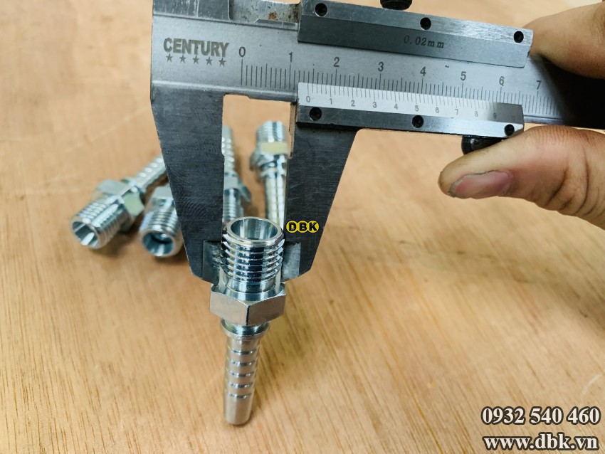 Dau Cut Thang 1 Giac 5 16 Inch R2At M14 Ren Ngoai Lom