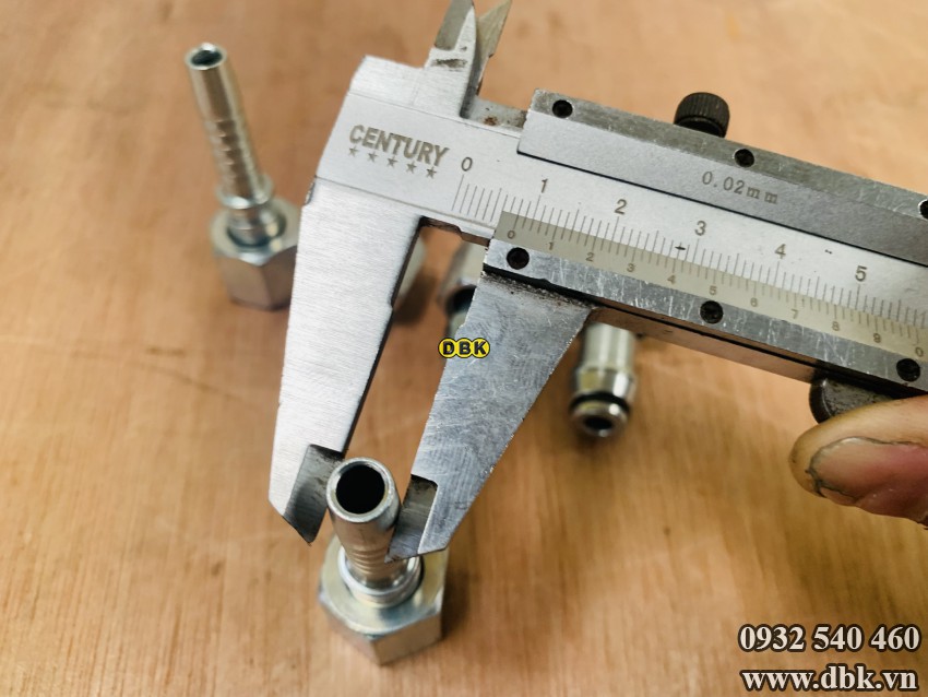 Dau Cut Thang 1 Giac 5 16 Inch R2At S19 M16 Duc Loi