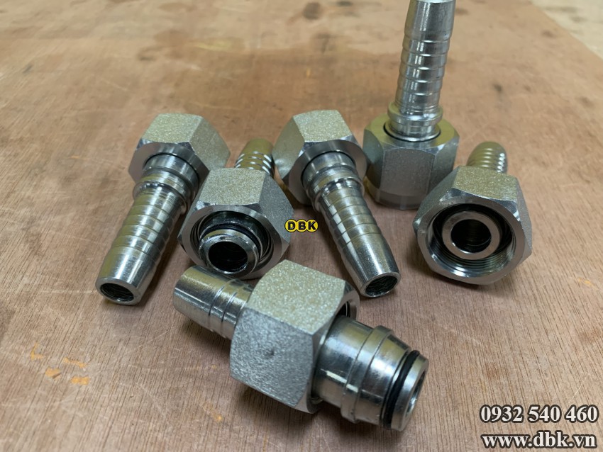 Dau Cut Thang 1 Giac 5 8 Inch R12 S32 M26X1 5 Duc Loi