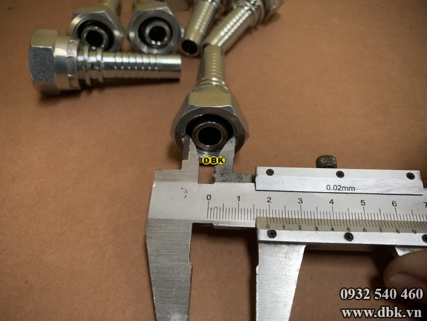 Dau Cut Thang 2 Giac 1 2 Inch R2At S24 M20 Duc Loi