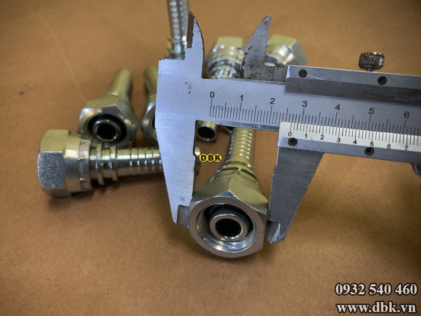Dau Cut Thang 2 Giac 1 2 Inch R2At S24 M20 Duc Loi