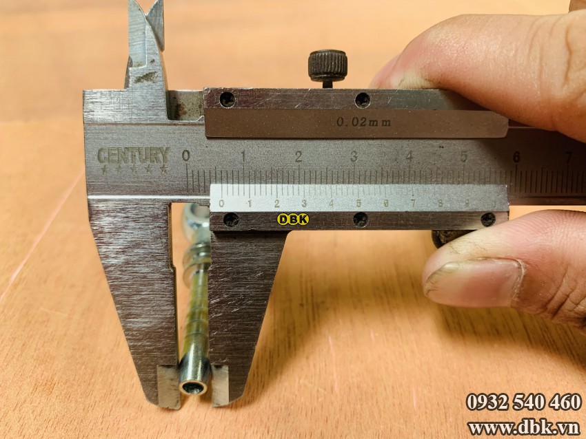 Dau Cut Thang 2 Giac 1 4 Inch R2At Khuyen 10