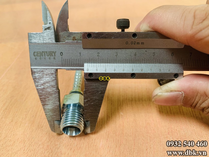Dau Cut Thang 2 Giac 1 4 Inch R2At M14 Ren Ngoai Lom