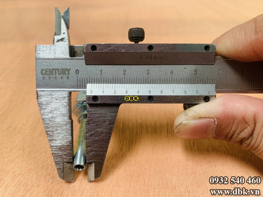 Dau Cut Thang 2 Giac 1 4 Inch R2At M14 Ren Ngoai Lom