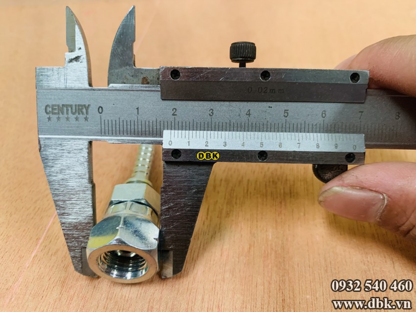 Dau Cut Thang 2 Giac 1 4 Inch R2At S19 M13 Nhat Loi