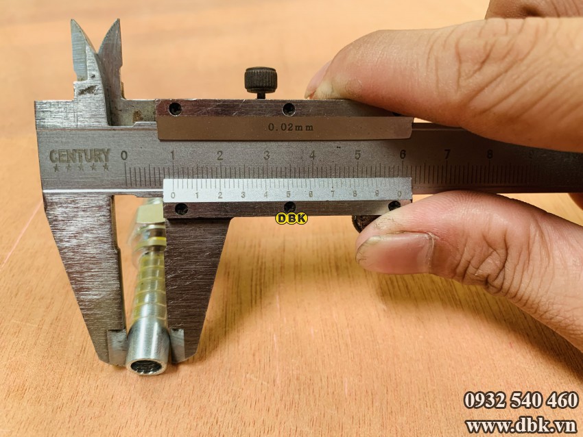 Dau Cut Thang 2 Giac 3 8 Inch R2At M13 Ren Con
