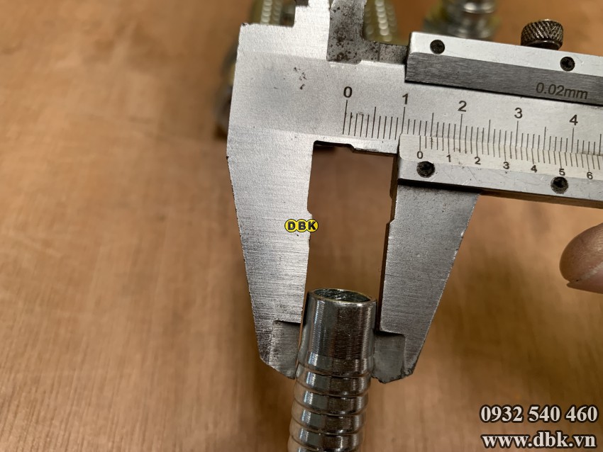 Dau Cut Thang 2 Giac 5 8 Inch R12 S27 So 12 My