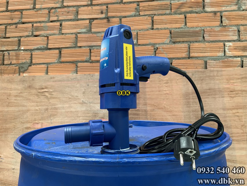 May Bom Dau Thung Phuy 220V Dbk Lg 1014B