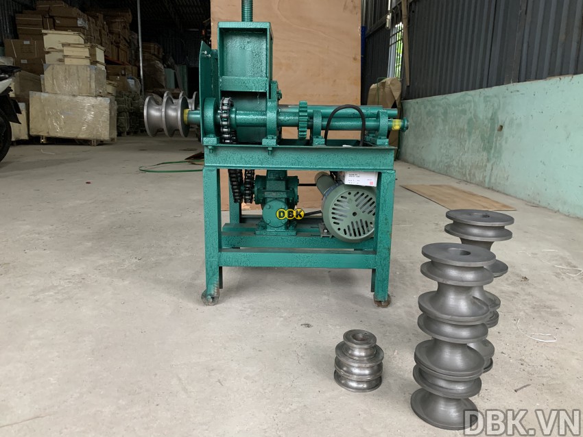 Máy uốn ống A2