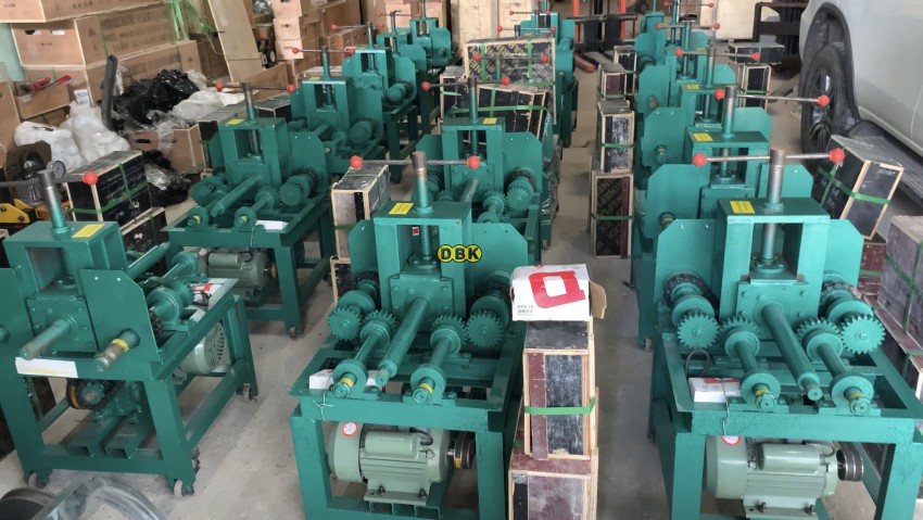 Máy uốn ống A2
