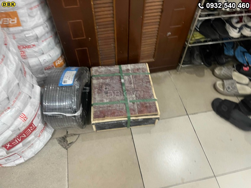 Máy uốn ống A2