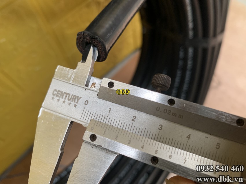 Ong Tuy O 2 Lop 6Mm 1 4 Inch Ong Tron