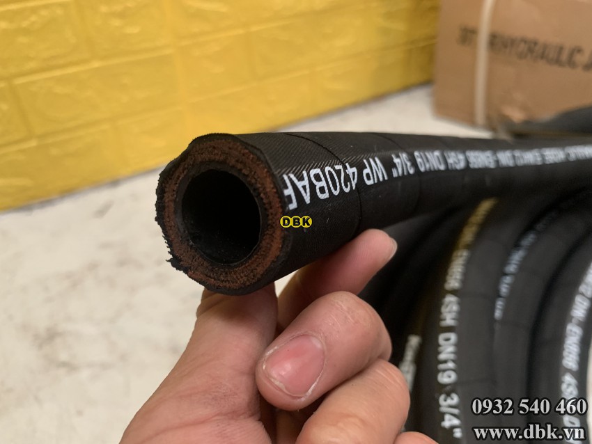 Ong Tuy O Thuy Luc 4 Lop 19Mm 3 4 Inch