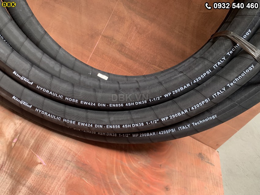 Ong Tuy O Thuy Luc 4 Lop 38Mm 1 1 2 Inch