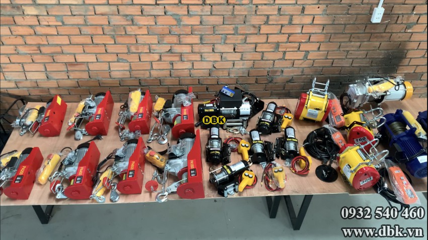 Tời điện PA200 200kg 12 mét