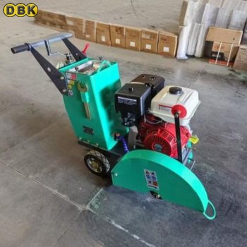May Cat Be Tong Duong Nhua Q500A